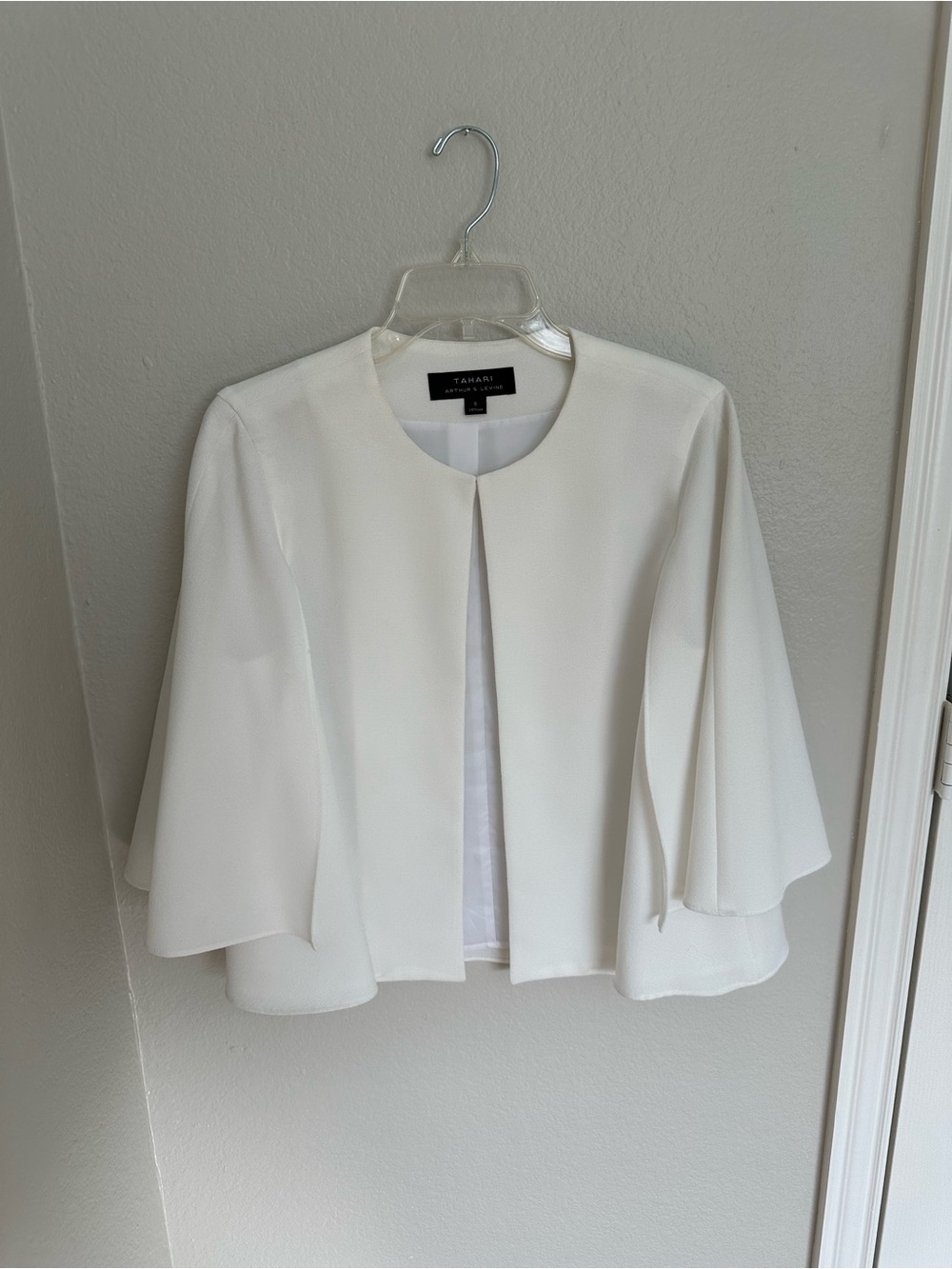 Tahari White Women's Cape Style Top. Size 8. Like new.